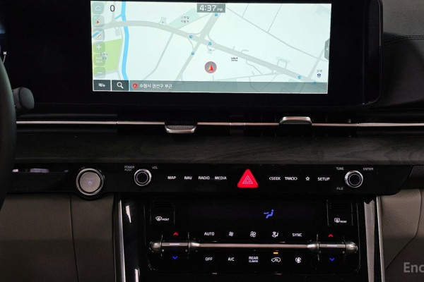 2023 Kia Carnival с пробегом 78 129 км