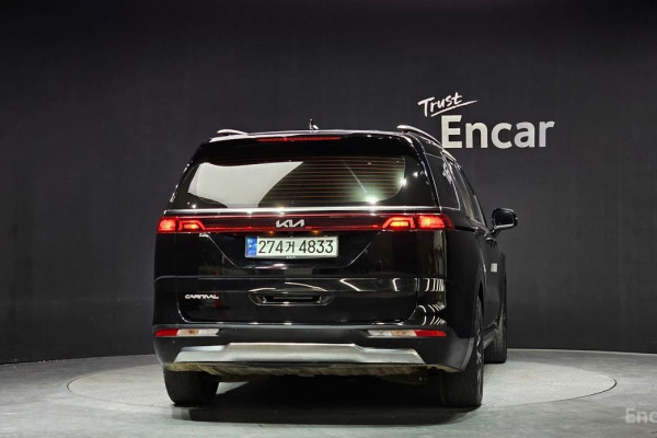 2023 Kia Carnival с пробегом 57 234 км