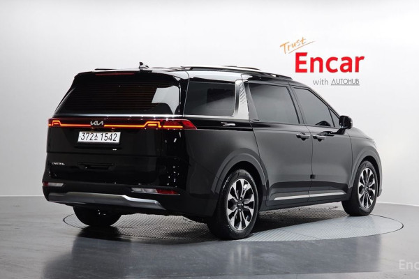 2022 Kia Carnival с пробегом 54 777 км