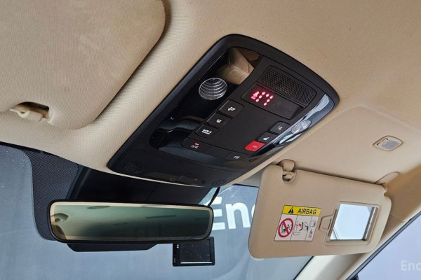 2023 Kia Carnival с пробегом 57 234 км