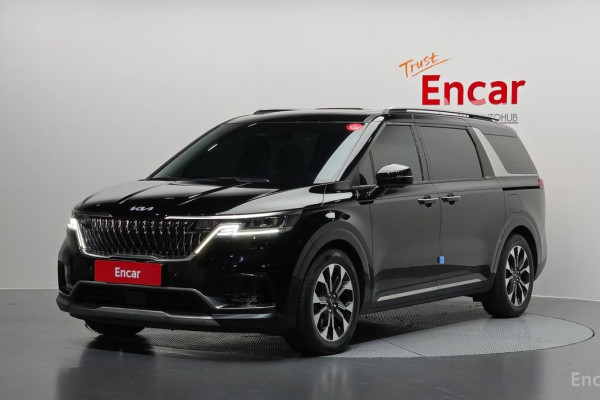 2023 Kia Carnival с пробегом 40 924 км