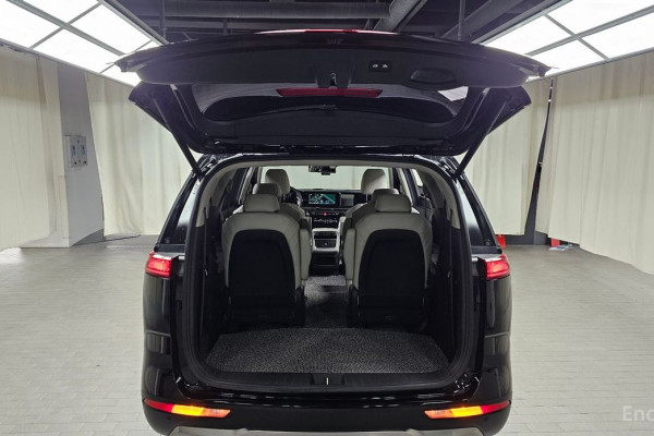 2021 Kia Carnival с пробегом 74 135 км