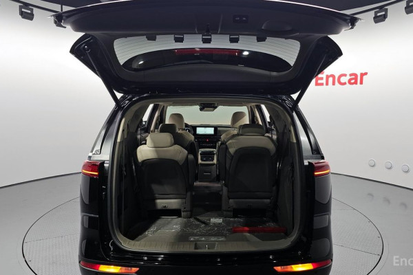 2022 Kia Carnival с пробегом 36 556 км