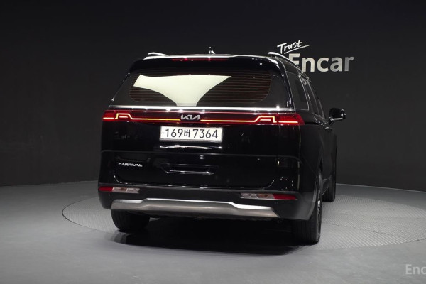 2021 Kia Carnival с пробегом 112 581 км
