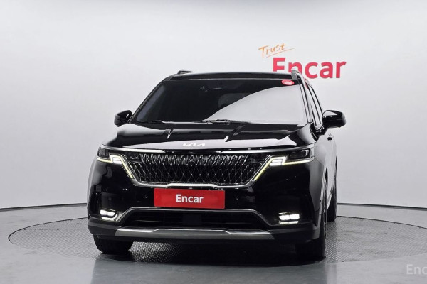 2022 Kia Carnival с пробегом 119 328 км