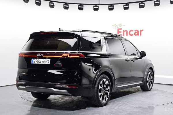 2022 Kia Carnival с пробегом 60 723 км