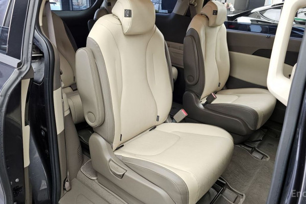 2021 Kia Carnival с пробегом 48 692 км