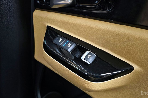 2022 Kia Carnival с пробегом 65 231 км