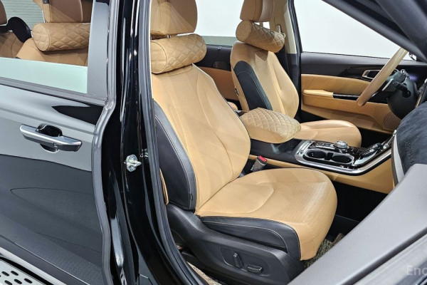 2022 Kia Carnival с пробегом 54 655 км