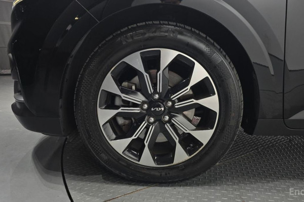 2022 Kia Carnival с пробегом 119 328 км