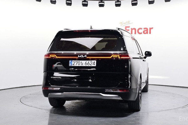 2022 Kia Carnival с пробегом 60 723 км