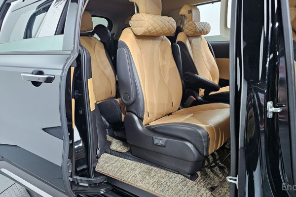 2022 Kia Carnival с пробегом 54 655 км