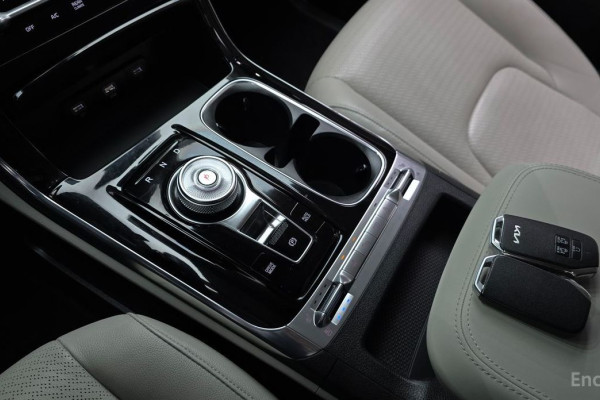 2022 Kia Carnival с пробегом 119 328 км