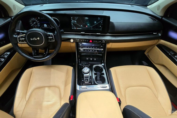 2023 Kia Carnival с пробегом 93 759 км