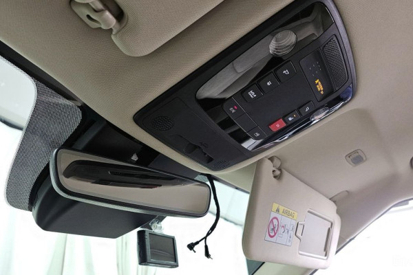 2021 Kia Carnival с пробегом 48 692 км