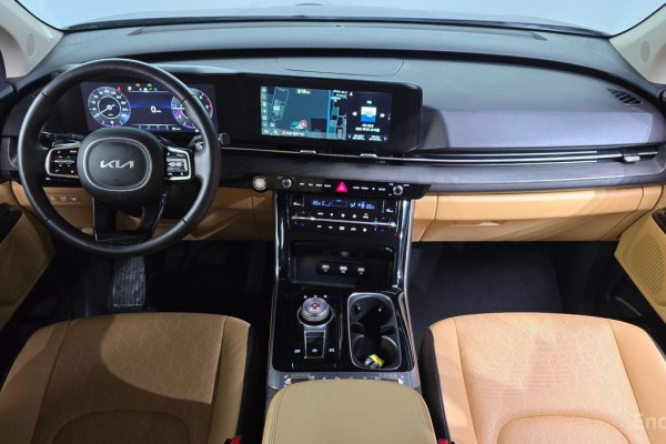 2022 Kia Carnival с пробегом 37 827 км