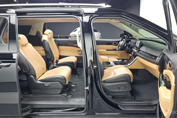 2022 Kia Carnival с пробегом 60 723 км