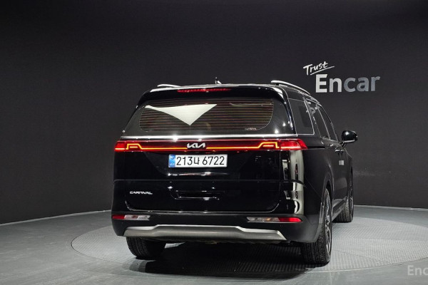 2022 Kia Carnival с пробегом 71 973 км