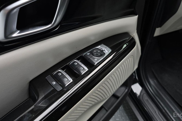 2022 Kia Carnival с пробегом 119 328 км