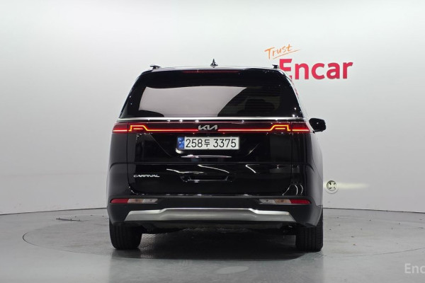 2021 Kia Carnival с пробегом 69 929 км
