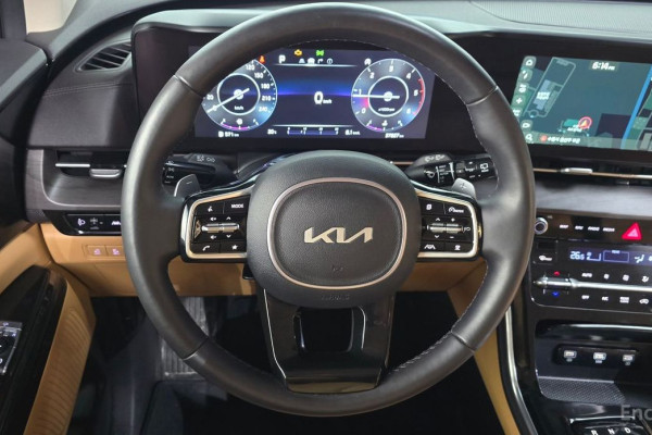 2022 Kia Carnival с пробегом 37 827 км