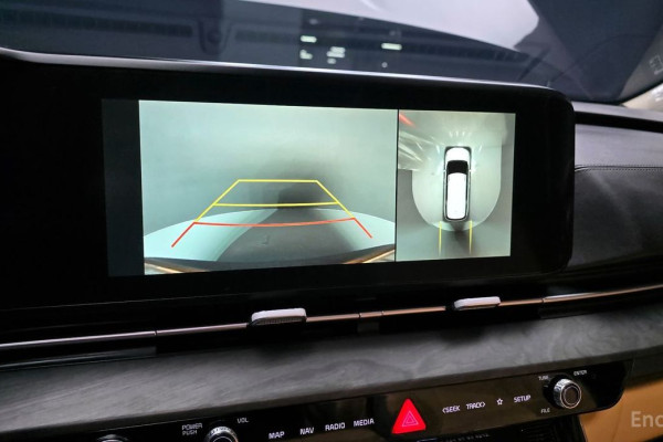 2023 Kia Carnival с пробегом 93 759 км