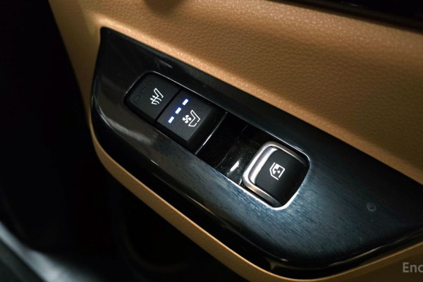 2023 Kia Carnival с пробегом 93 759 км