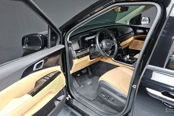 2022 Kia Carnival с пробегом 71 973 км