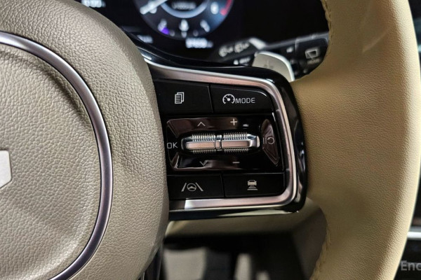 2022 Kia Carnival с пробегом 37 658 км