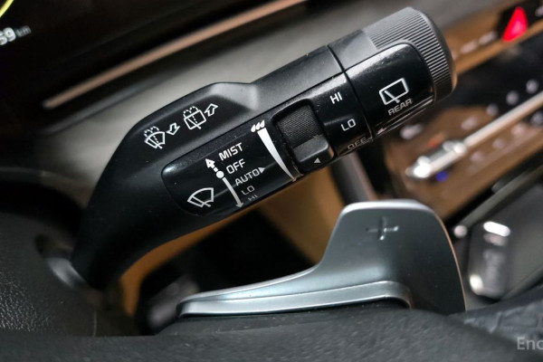 2023 Kia Carnival с пробегом 93 759 км