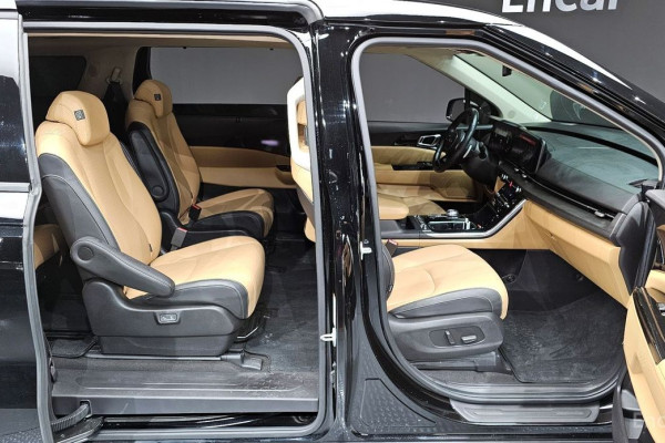 2022 Kia Carnival с пробегом 71 973 км