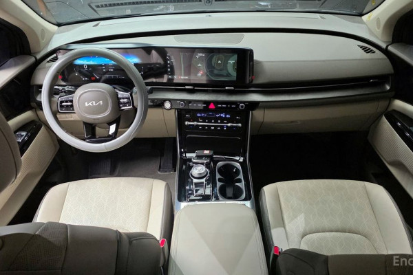 2022 Kia Carnival с пробегом 68 666 км