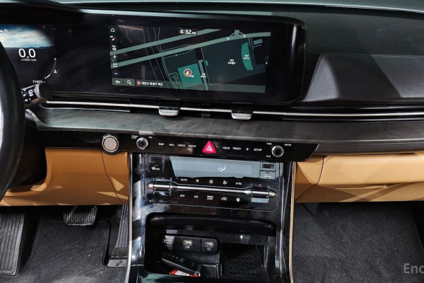 2022 Kia Carnival с пробегом 71 973 км