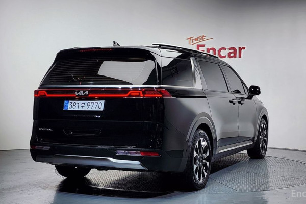 2022 Kia Carnival с пробегом 53 170 км