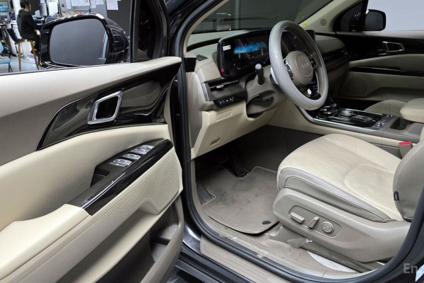 2022 Kia Carnival с пробегом 68 666 км