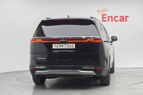 2023 Kia Carnival с пробегом 75 673 км