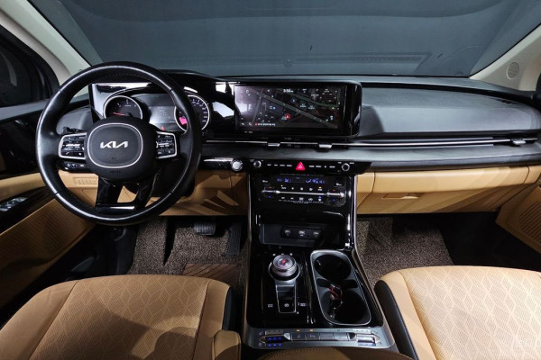 2021 Kia Carnival с пробегом 48 266 км