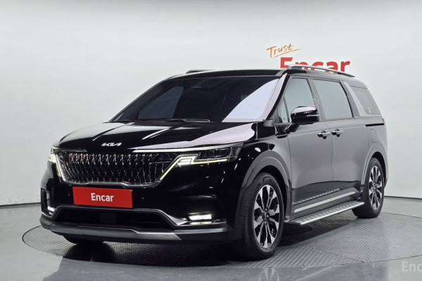 2022 Kia Carnival с пробегом 56 141 км