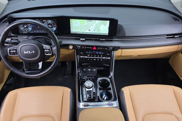 2023 Kia Carnival с пробегом 75 673 км