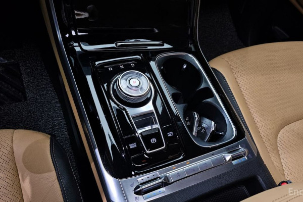 2023 Kia Carnival с пробегом 95 425 км