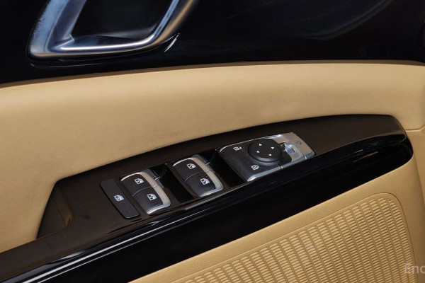 2023 Kia Carnival с пробегом 55 482 км