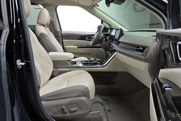 2022 Kia Carnival с пробегом 20 324 км