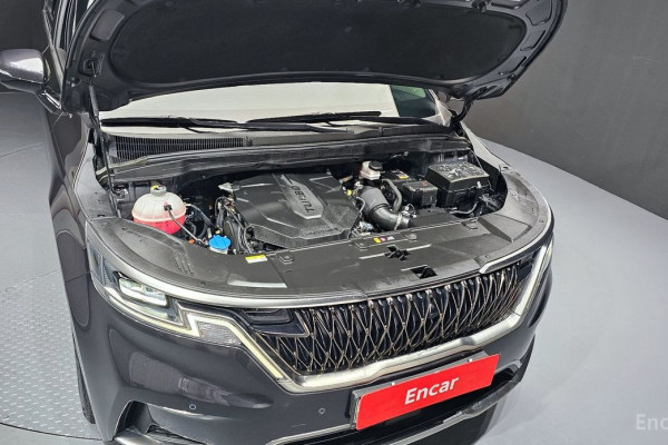 2022 Kia Carnival с пробегом 33 321 км