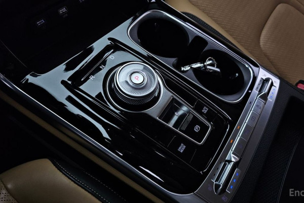 2023 Kia Carnival с пробегом 80 065 км