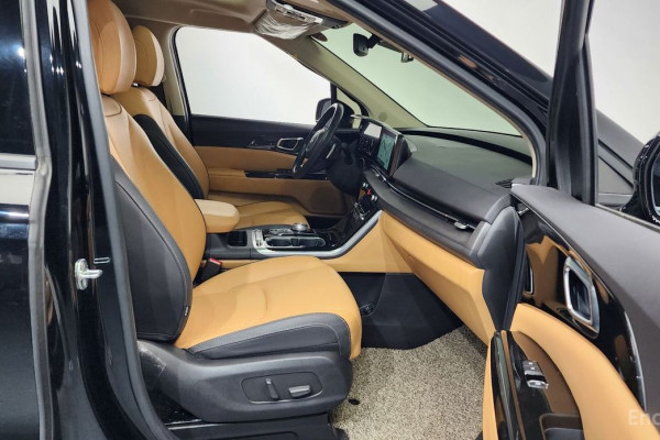 2022 Kia Carnival с пробегом 53 170 км