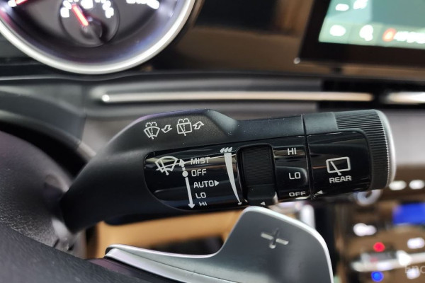 2023 Kia Carnival с пробегом 55 482 км