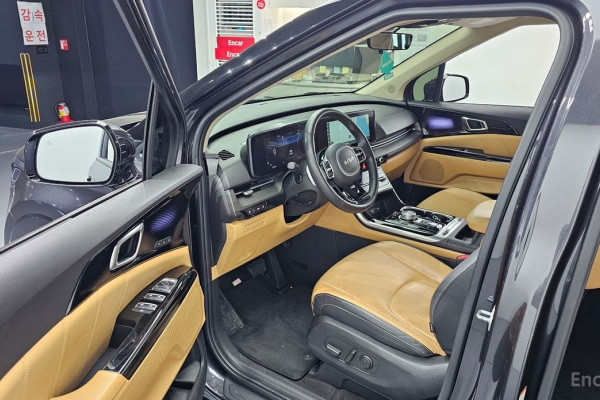 2023 Kia Carnival с пробегом 80 065 км