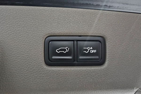 2022 Kia Carnival с пробегом 68 666 км