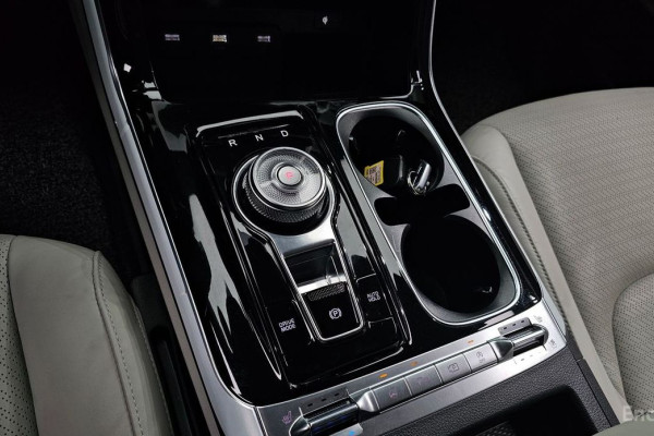 2022 Kia Carnival с пробегом 33 321 км