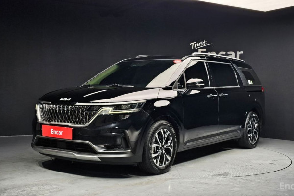 2022 Kia Carnival с пробегом 111 924 км